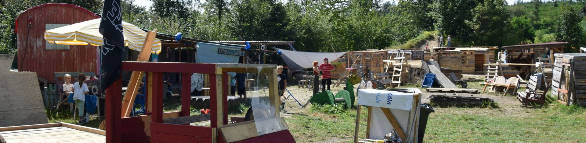 RaBauKi startet ins 30. Sommerprojekt: Abenteuer und Kreativität am Fischbacher Berg